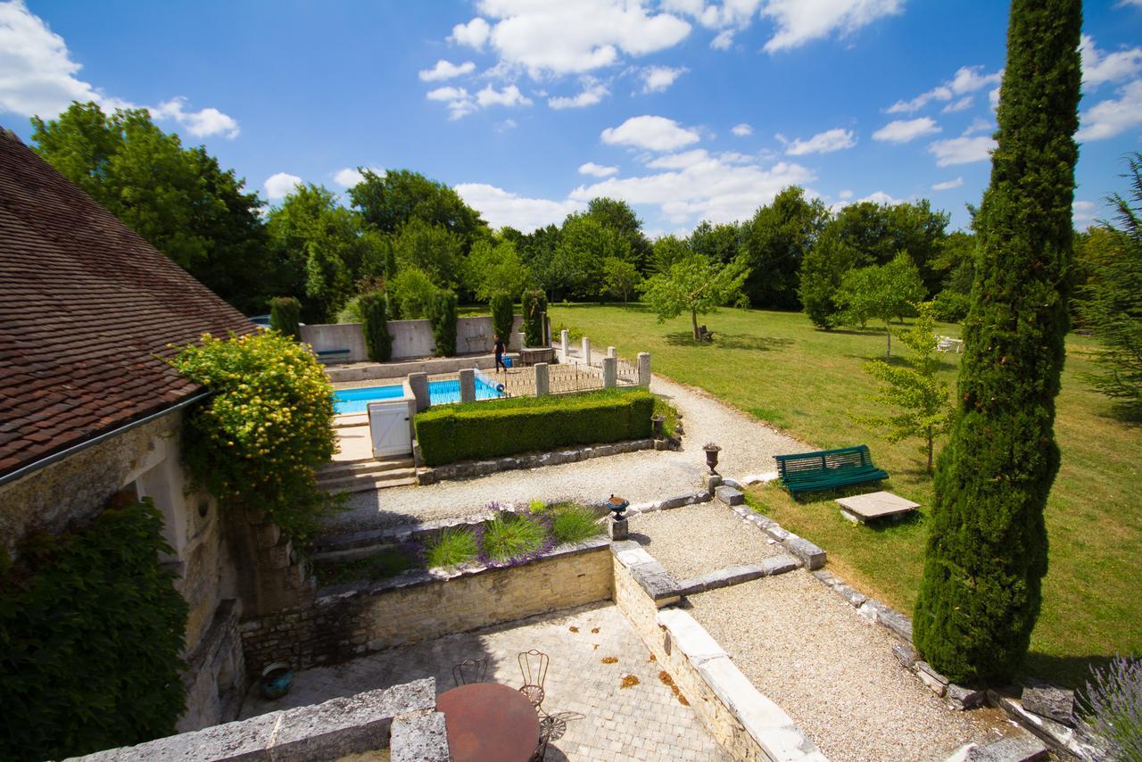Le Relais De Fontenailles Exterior foto